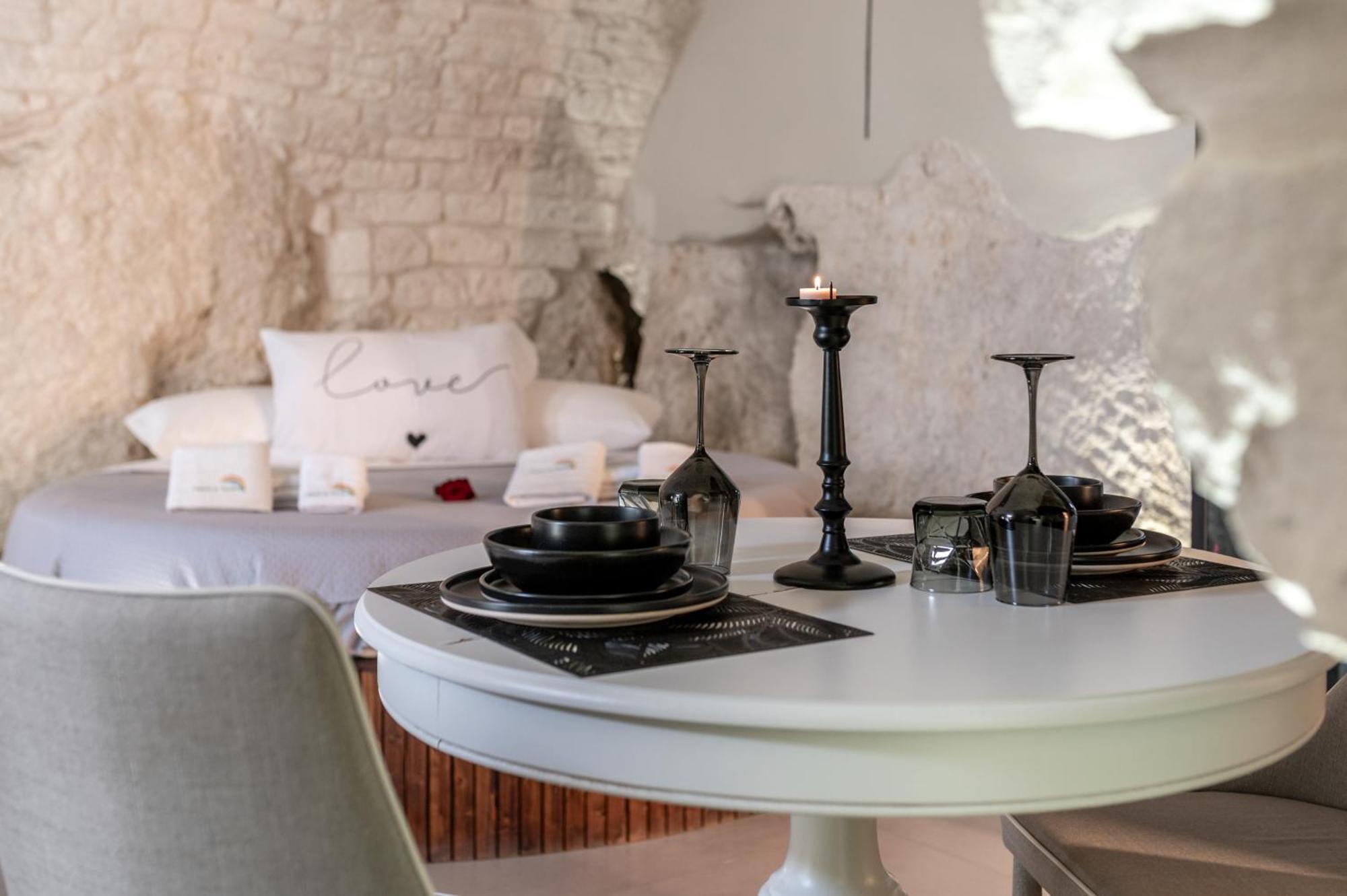 Malolu Luxurysuite 오스투니 외부 사진