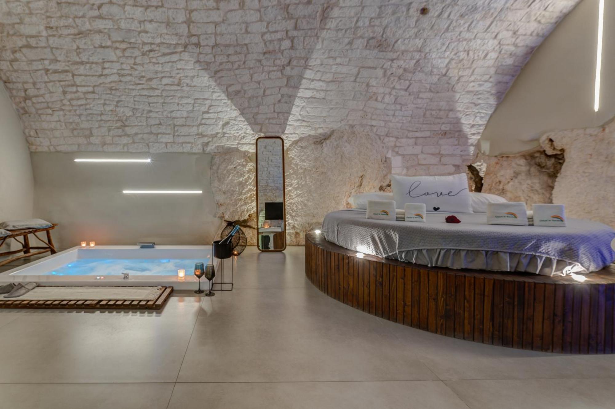 Malolu Luxurysuite 오스투니 외부 사진